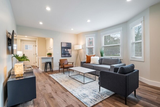 2bd/1ba Seattle Home - 2bd/1ba Seattle Home