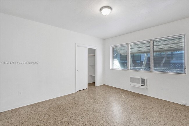Building Photo - 710 82nd St