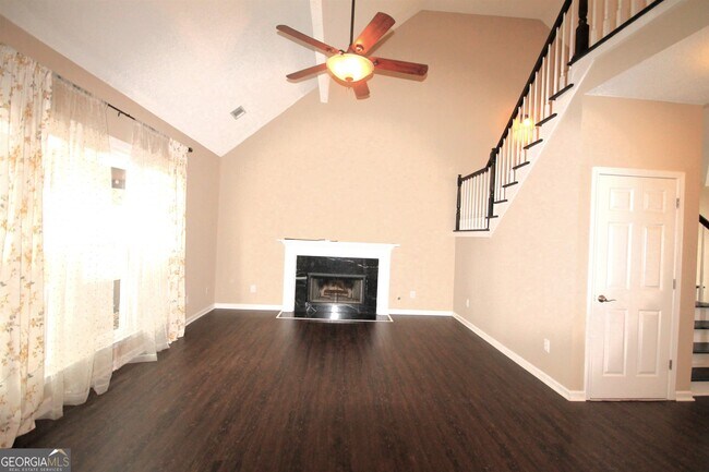 Building Photo - 6395 Seymour Ct NW