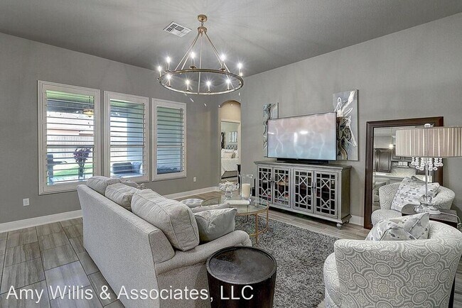 Foto del edificio - 3 br, 2 bath House - 8043 Calgary