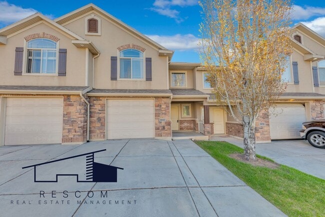 Building Photo - 2042 Evans Cove Loop