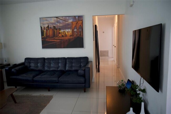 Foto del edificio - 11150 Peachtree Dr