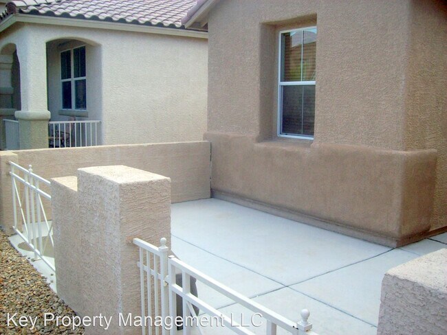 Building Photo - 3 br, 2.5 bath House - 6708 Sand Swallow S...