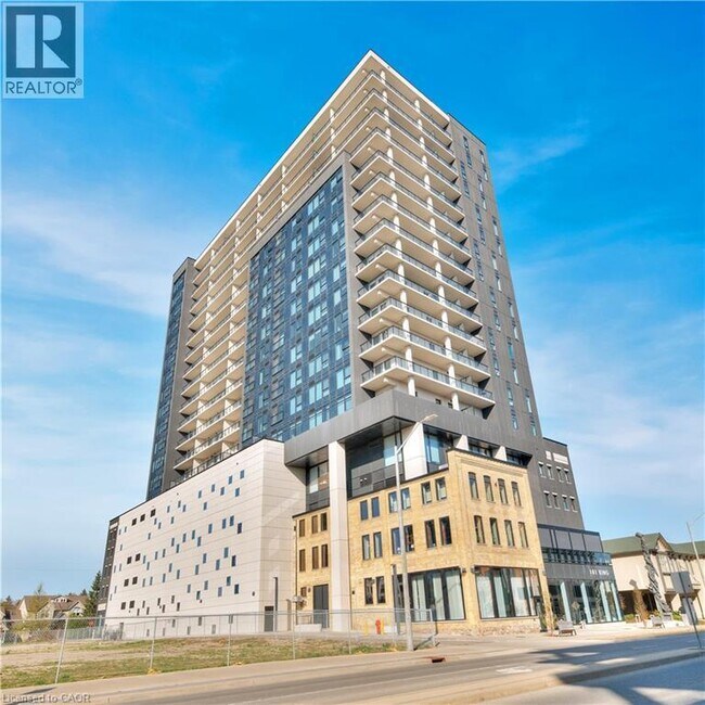 Photo du bâtiment - 181 King St S