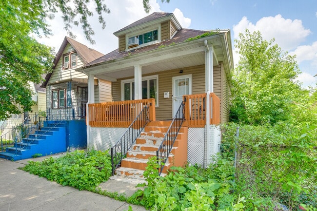 Foto del edificio - 8320 S Burnham Ave