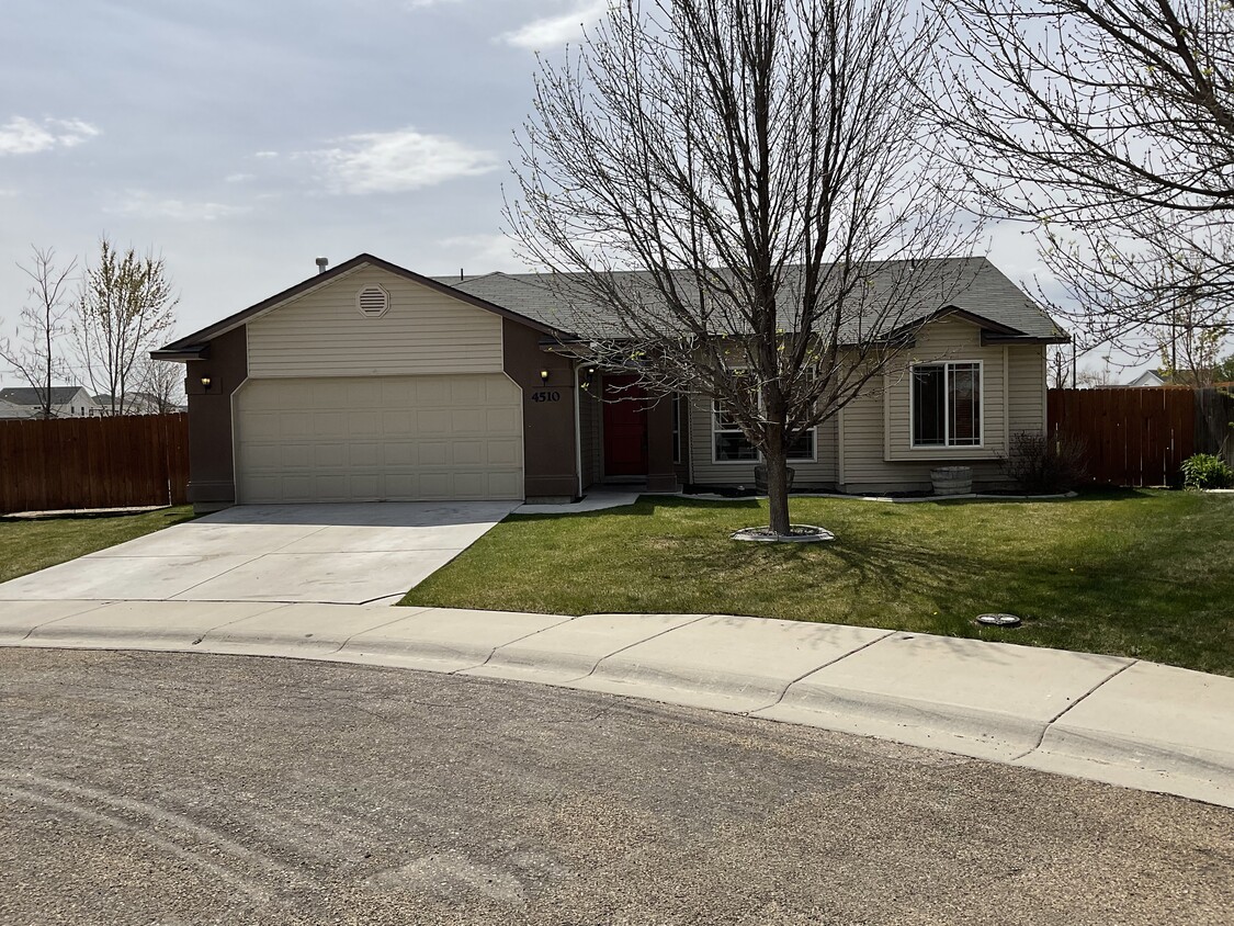 Foto principal - 4510 Glimary Ct