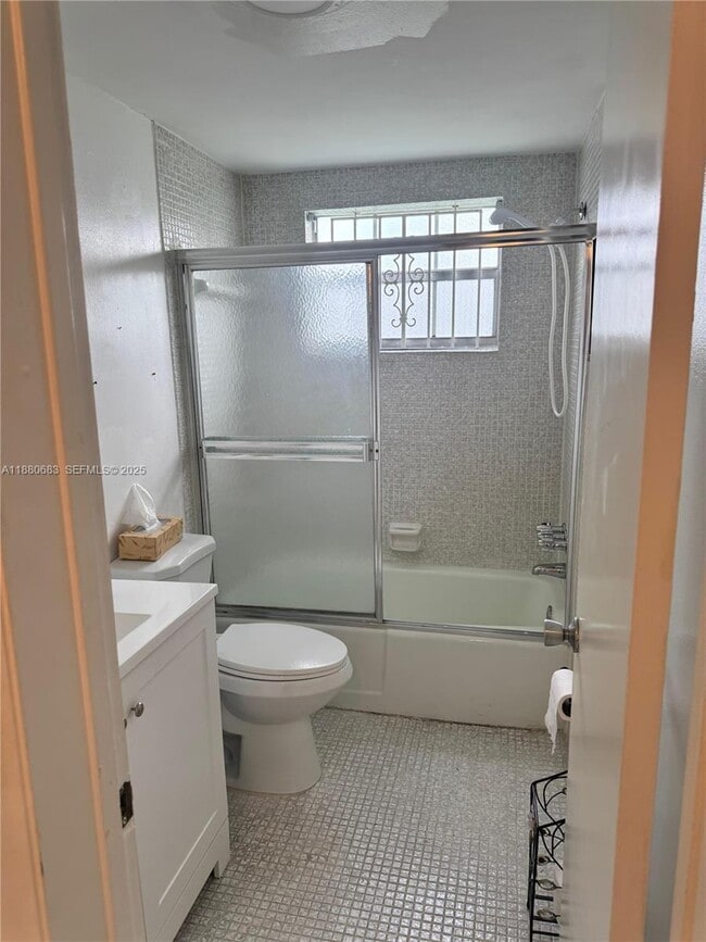 Building Photo - 4141 NW 44th Ave