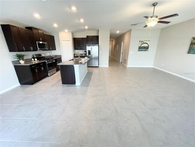 Foto del edificio - 9821 Lemon Drop Lp