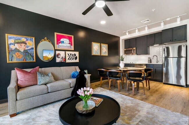 Foto del edificio - 611 Commerce St