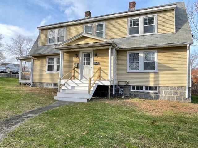 Primary Photo - 555 North St