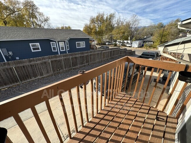 Photo - 819 Yuma St Townhome