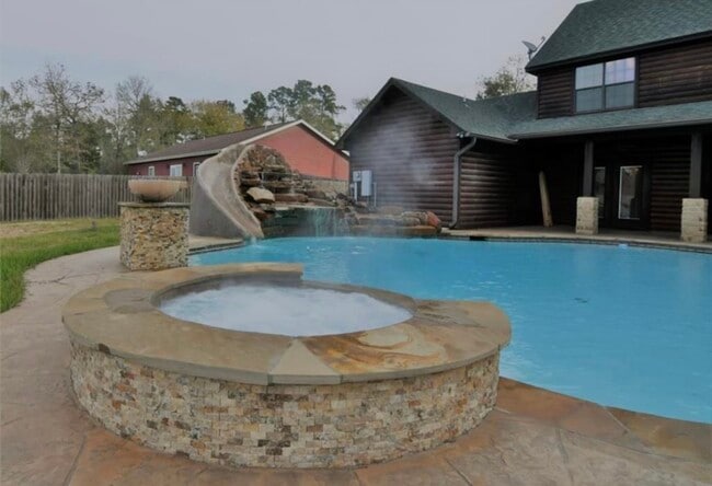 Foto del edificio - 2063 Apache Dr