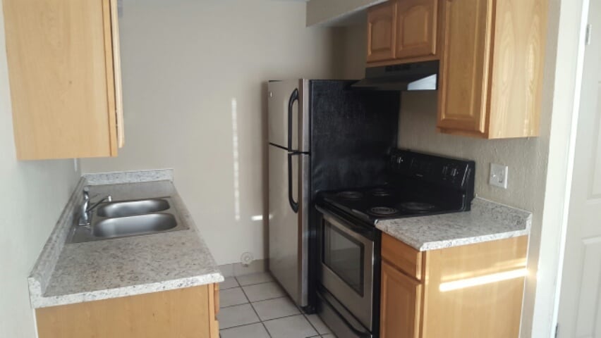 Primary Photo - 3871 Woodbury Rd
