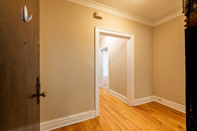 Foto del edificio - 4424 N Lavergne Ave