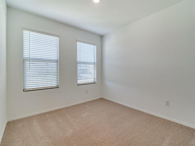 Building Photo - 1511 Falconry Ct