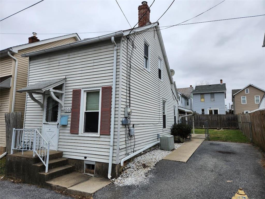 1001 Crane St, Catasauqua, PA 18032 House Rental in Catasauqua, PA
