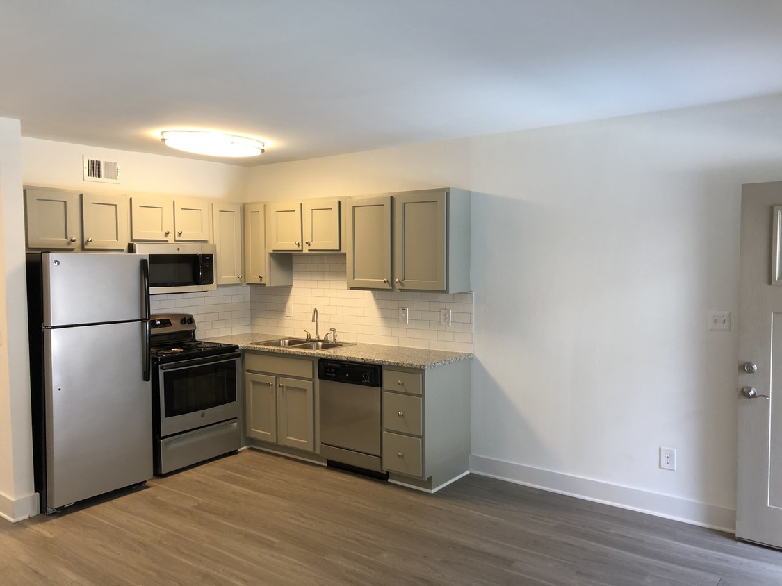 Foto principal - 1501 15th Ave S