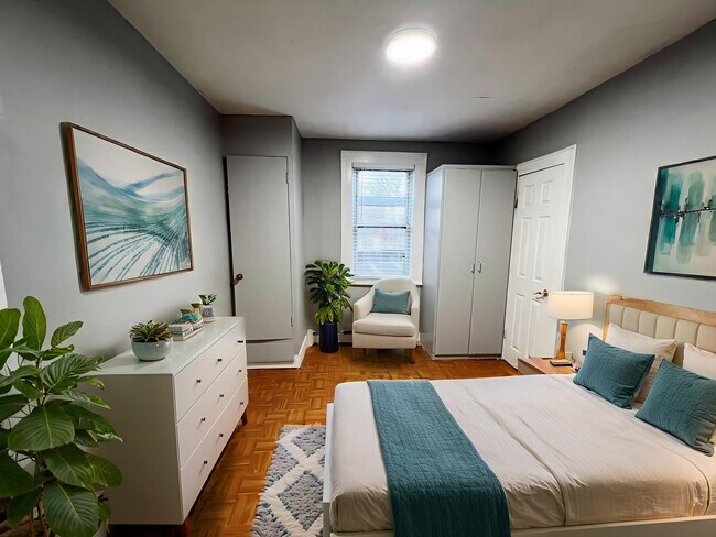 Foto del edificio - 419 Plainfield Ave