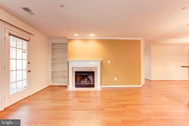 Building Photo - 6101 Wigmore Ln