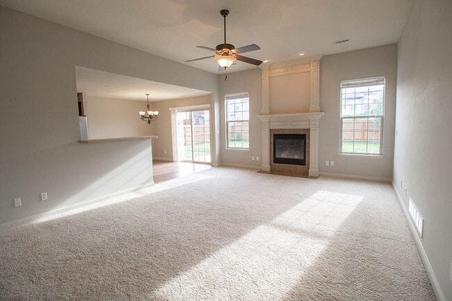 Building Photo - 3104 Funderburg Mill Dr