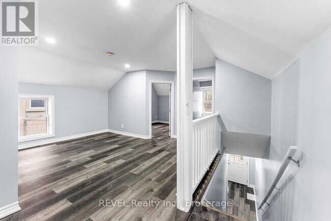 Photo du bâtiment - 30 Division St