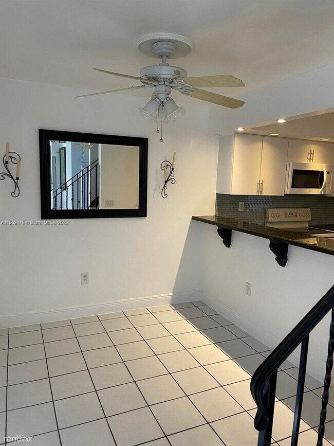 Building Photo - 3 br, 2.5 bath House - 8450 SW 154th Circl...