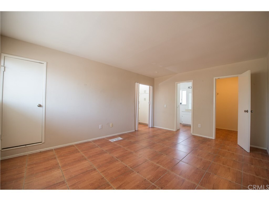 3700 Mountain Ave N, San Bernardino, CA 92404 Condo for Rent in San