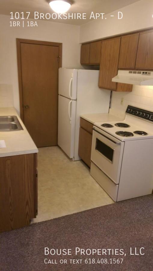 Building Photo - 1017 Brookshire Ct