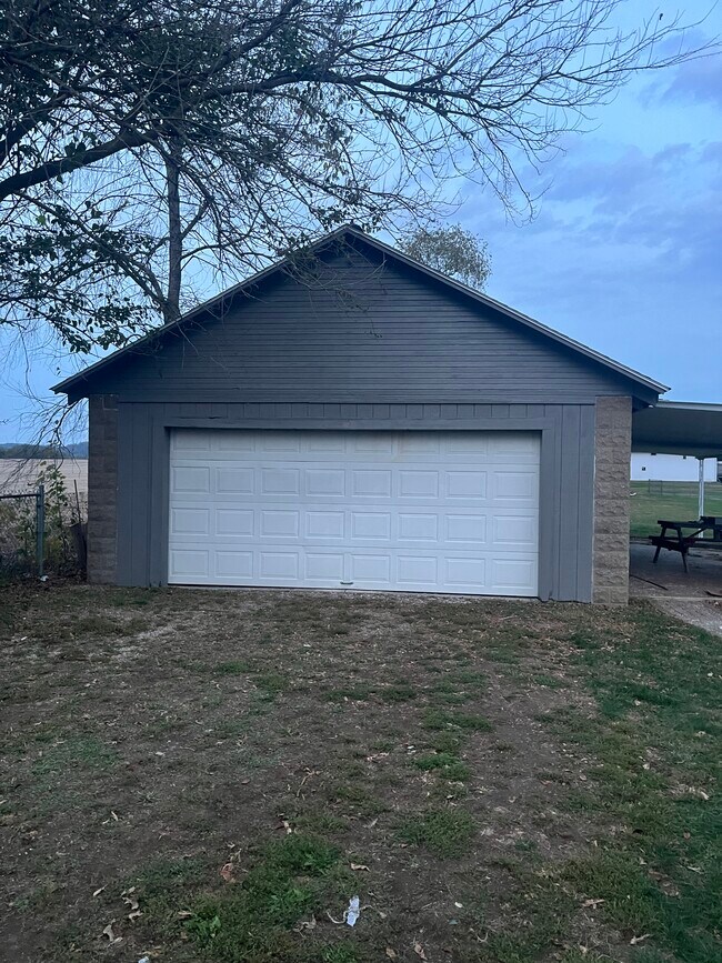 Foto del edificio - 22003 Co Rd 254