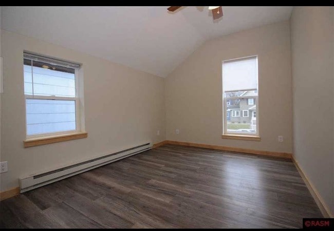 Photo - 118 Van Brunt St Apartments