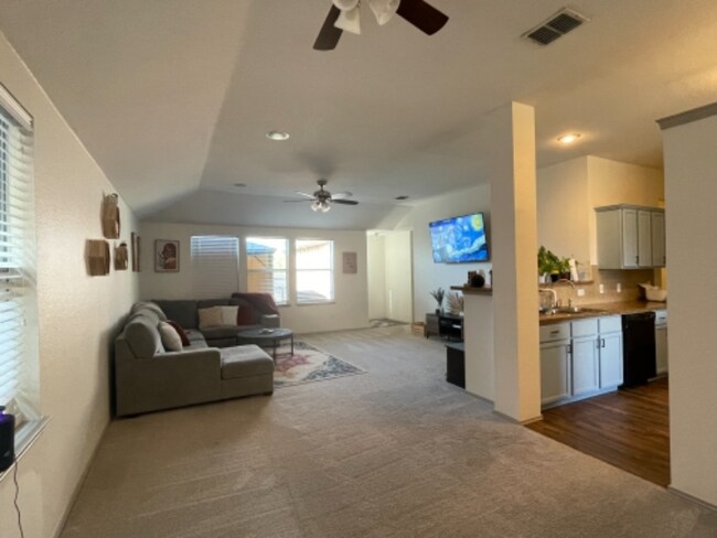 Foto del edificio - 1012 Morris Ranch Ct