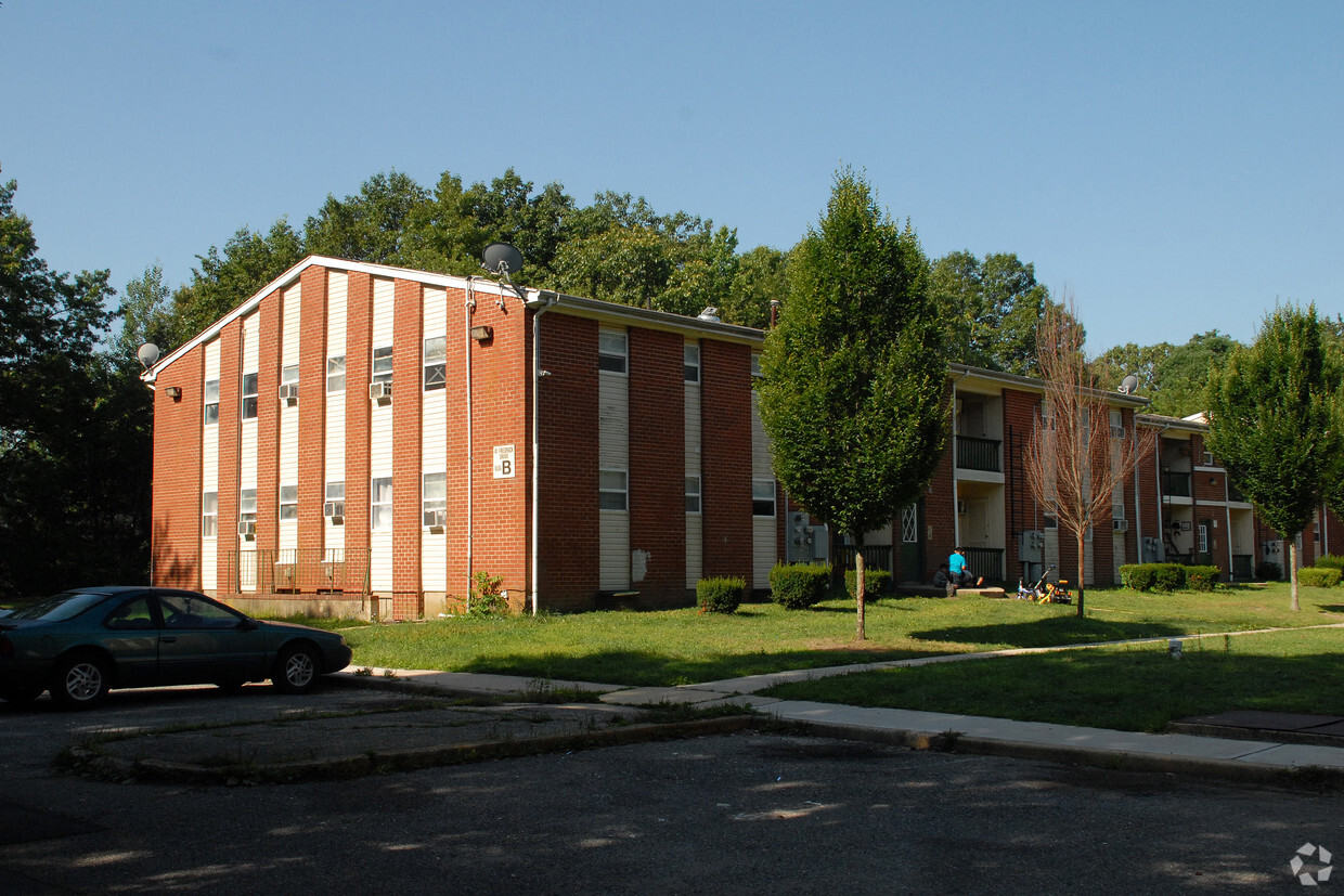 Foto principal - Berkeley Garden Apartments