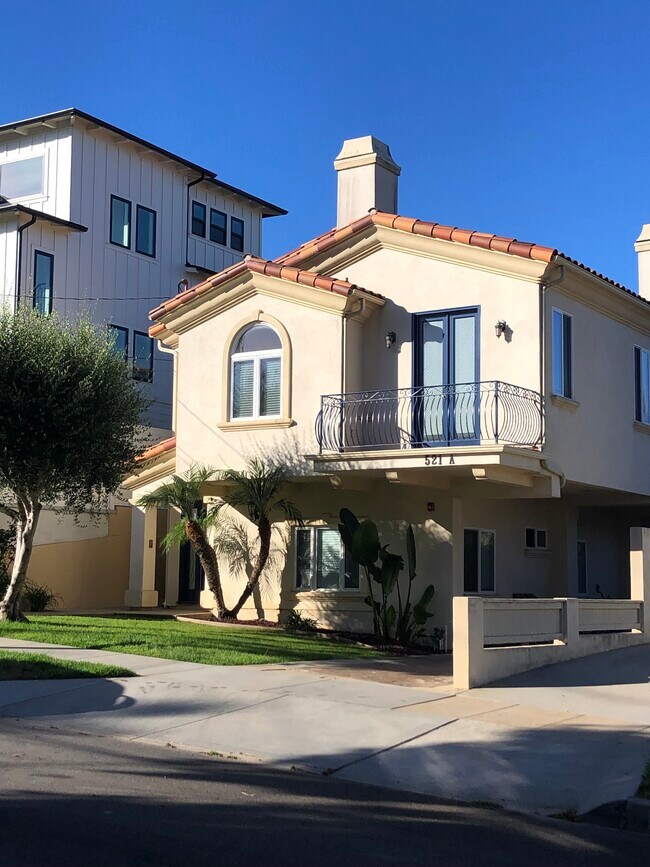 Foto del edificio - 521 N Irena Ave