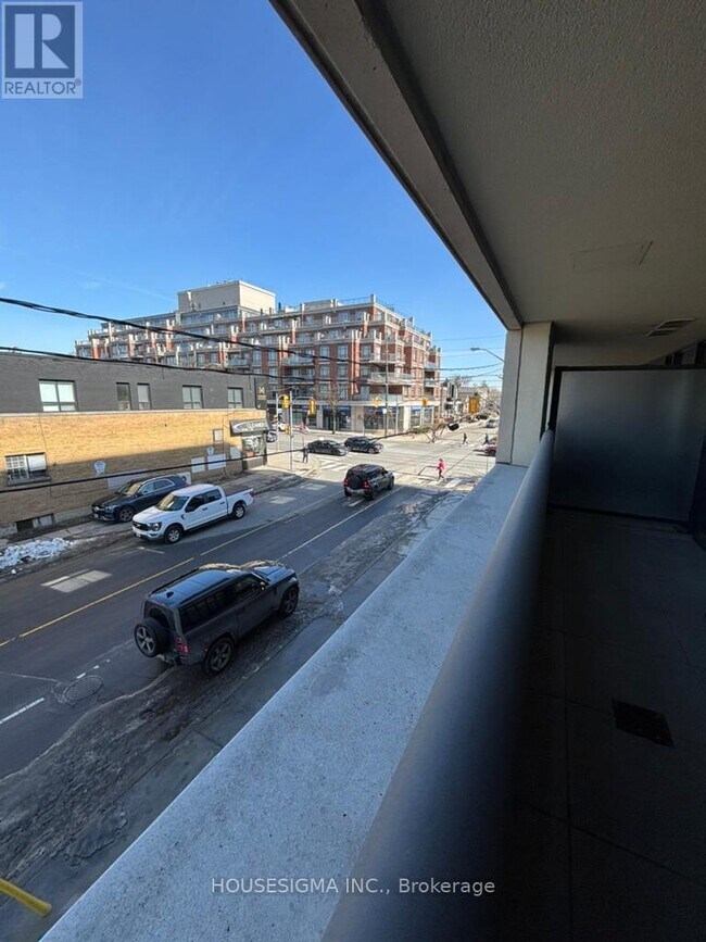 Photo du bâtiment - 1700 Avenue Rd