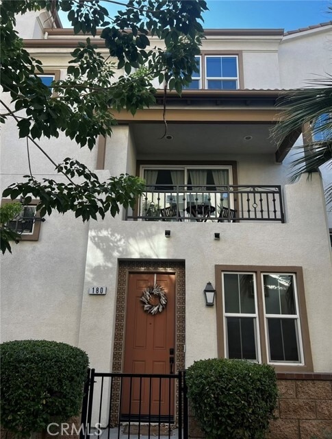 Building Photo - 180 Dorsett Ave