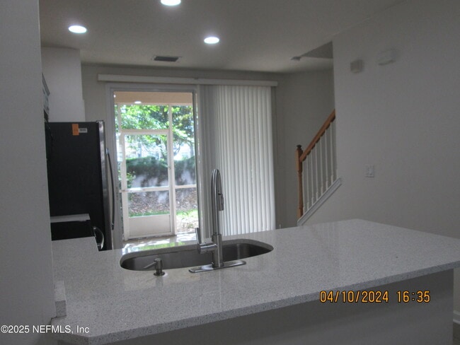 Building Photo - 8086 Summer Bay Ct