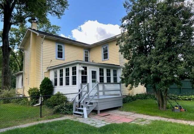 Building Photo - 1500 White Deer Pike
