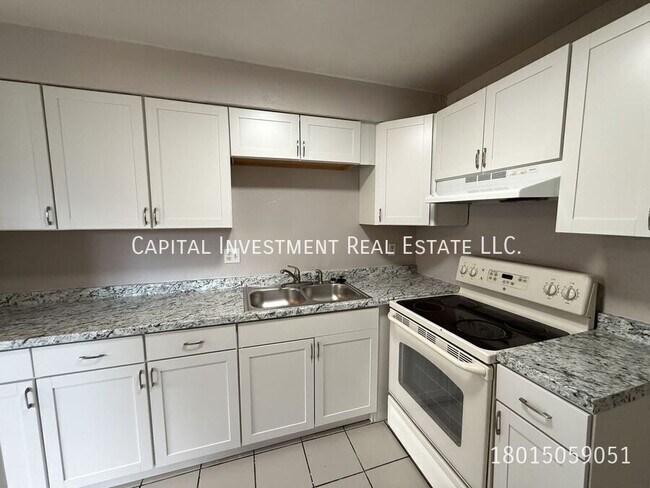 Photo - 2531 S Parkcrest Dr-1 Apartment