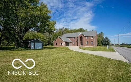 Primary Photo - 461 S Co Rd 725 W