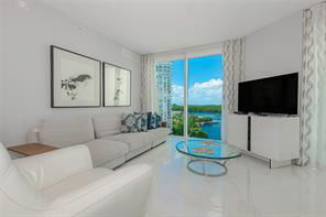 Building Photo - Sunny Isles Boulevard, Sunny Isles Beach, FL 33160 - 3 BR 2 BA condo