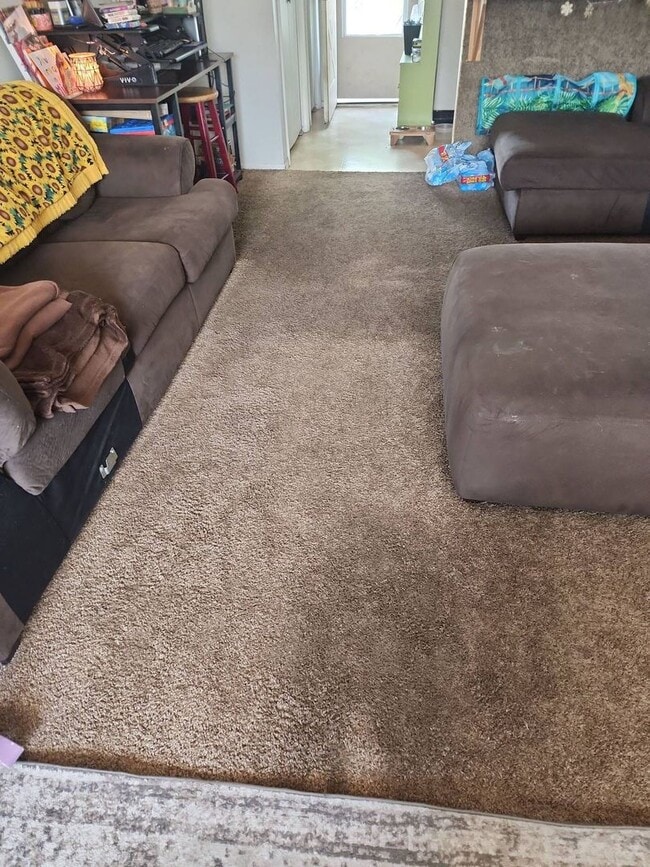 Foto del edificio - Two-Bedroom Condo