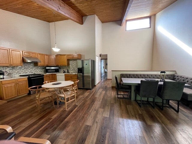 Large Livingroom - 8331 Upper 138th Ct