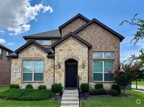 Building Photo - 7216 Wildflower Wy