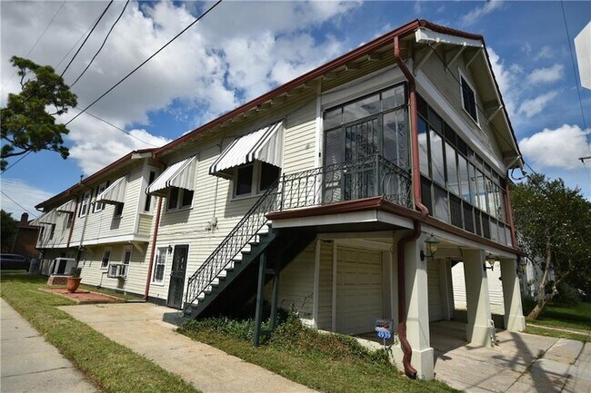 Building Photo - 4939 S Miro St