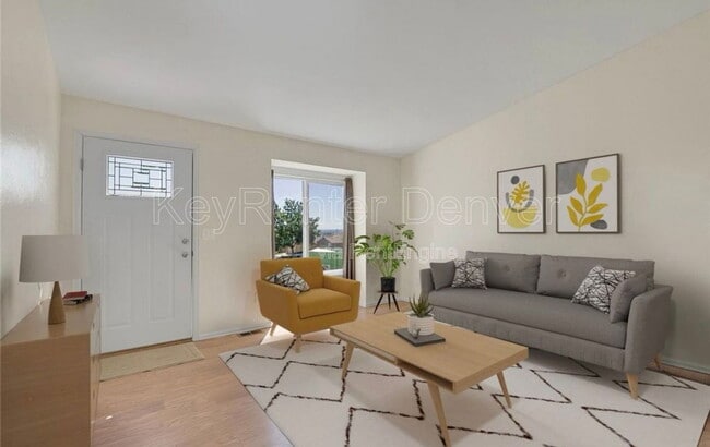 Foto del edificio - 7421 Harlan Way