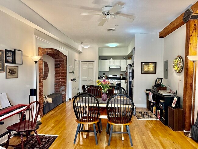 Foto del edificio - 253 Norfolk St