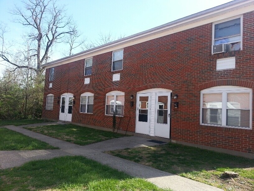 Primary Photo - 2230-2232 Liverpool Ln