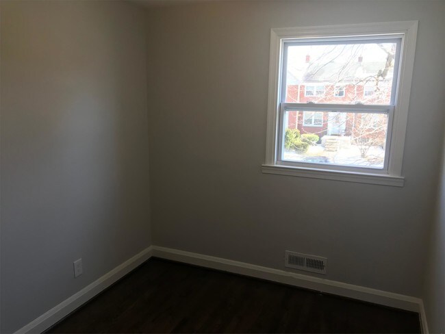 Foto del edificio - 1514 Barkley Ave