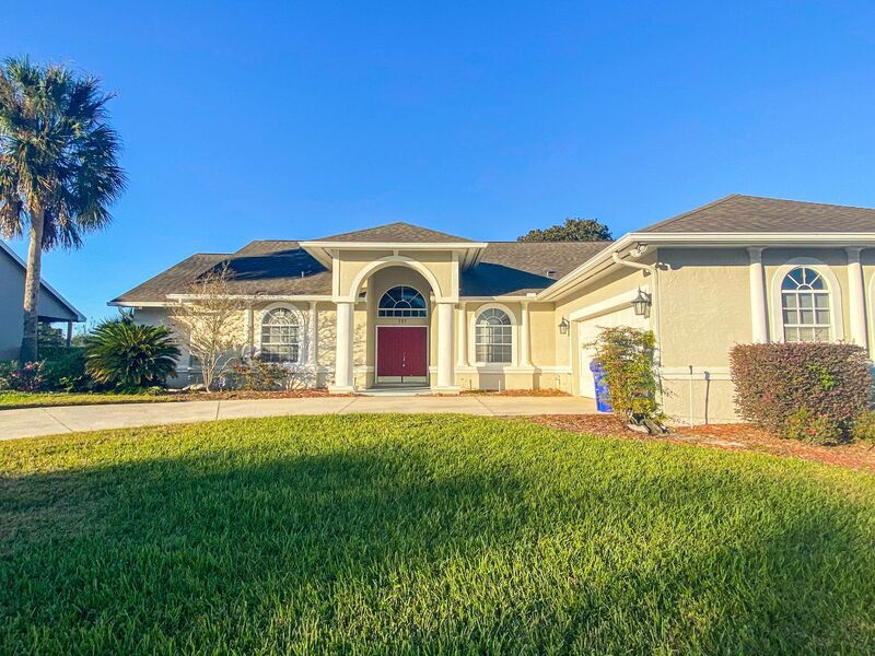 Foto principal - 727 Red Wing Dr