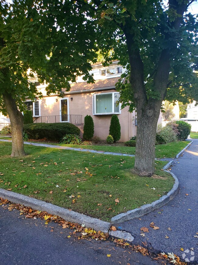 Apartments For Rent in Elmsford, NY 172 Rentals